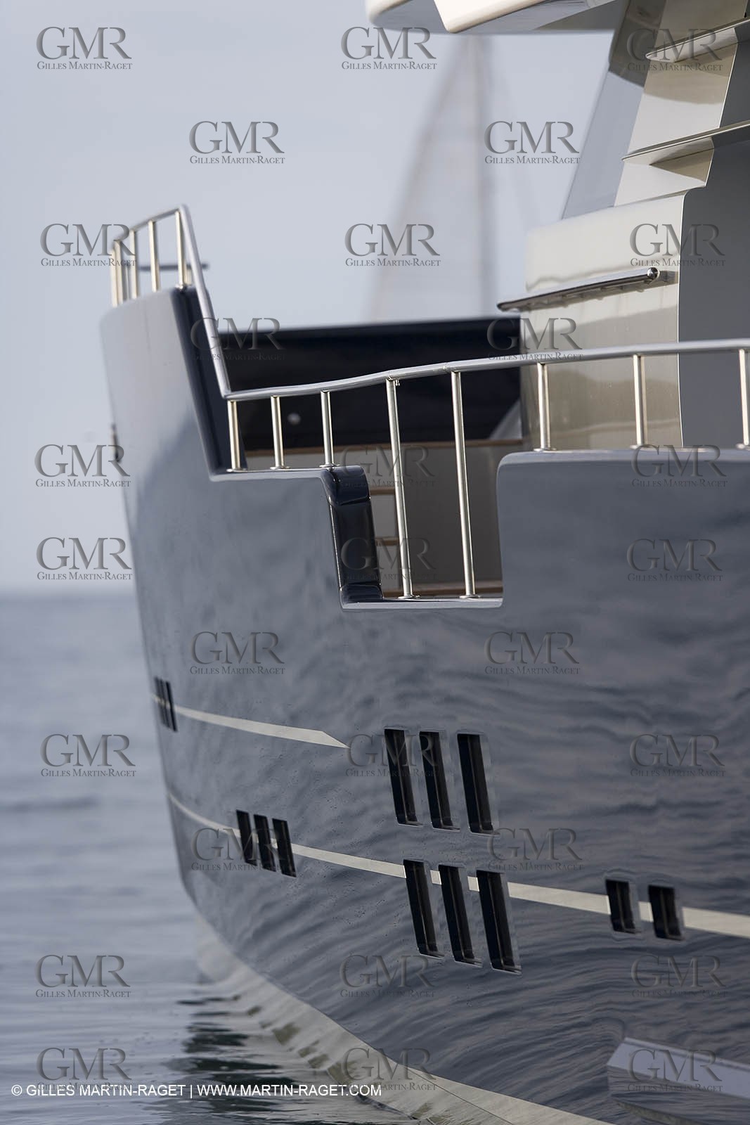 11 06 2007 - Valencia (Spain) - Super Yacht Catamaran Bradley, Gilles Vaton design built by H2X in la Ciotat (France)