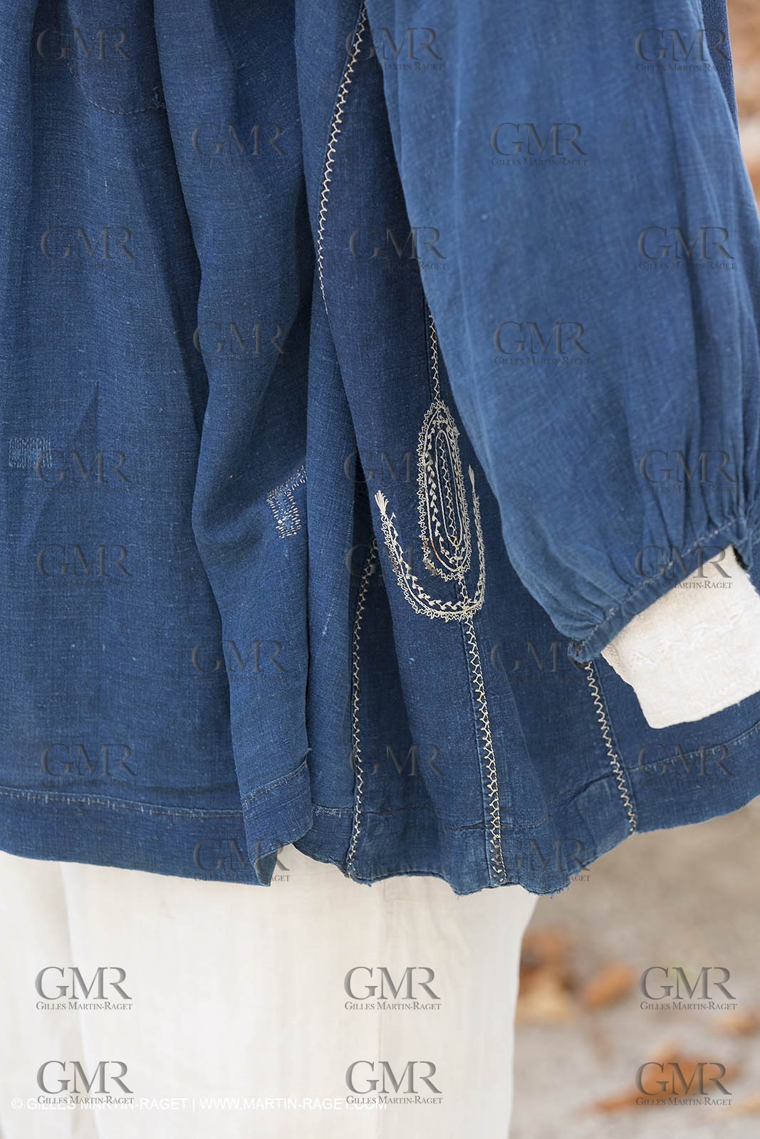 31 10 2013 - Ansouis (FRA,84) - Ansouis castle - Costumes of the exhibit Men costumes