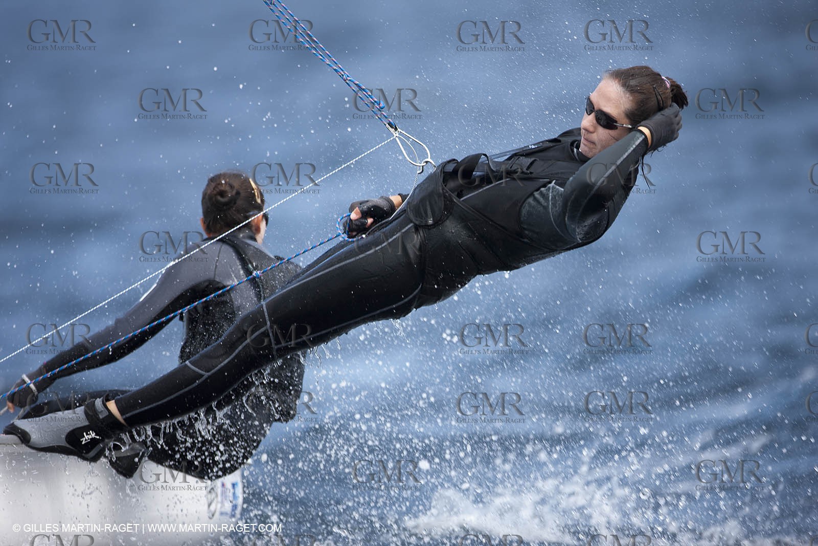 20 04 2010 - Hyères (FRA,83) - SOF 2010 - ZHIK Team - 470 fem -  Ingrid Petitjean - Nadège Douroux