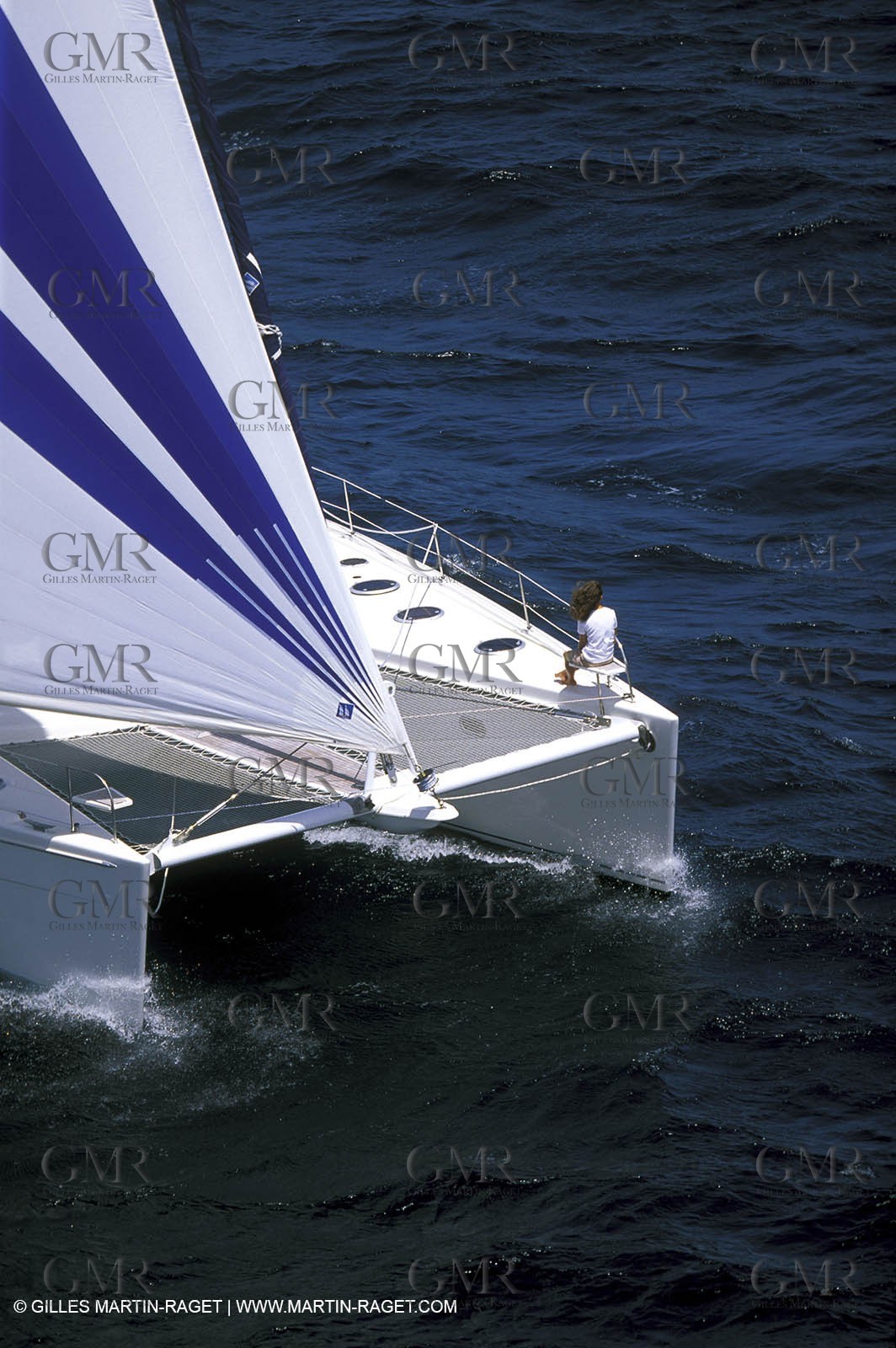 Multicoque sous voile