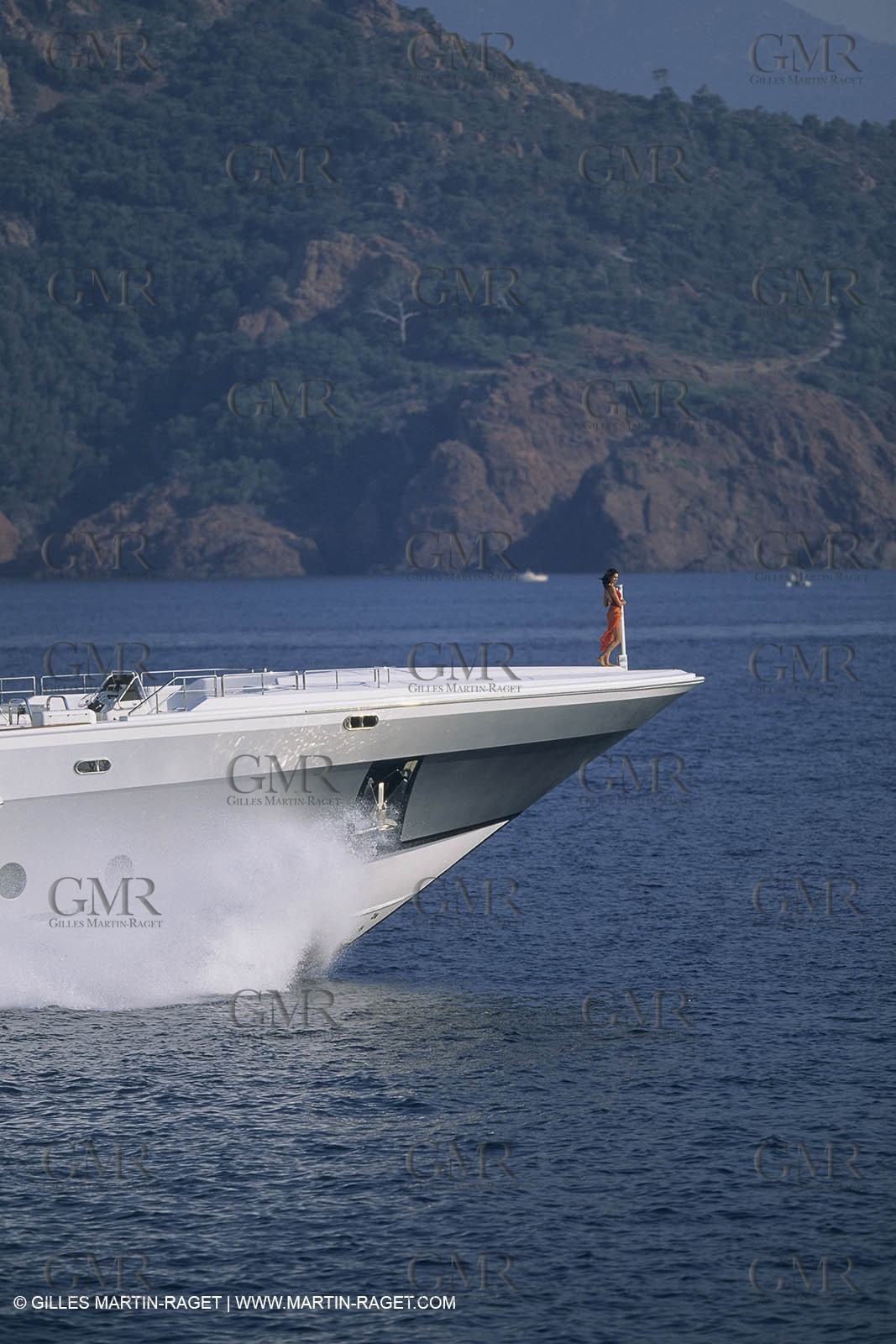 Super Motoryachts, Thunder B