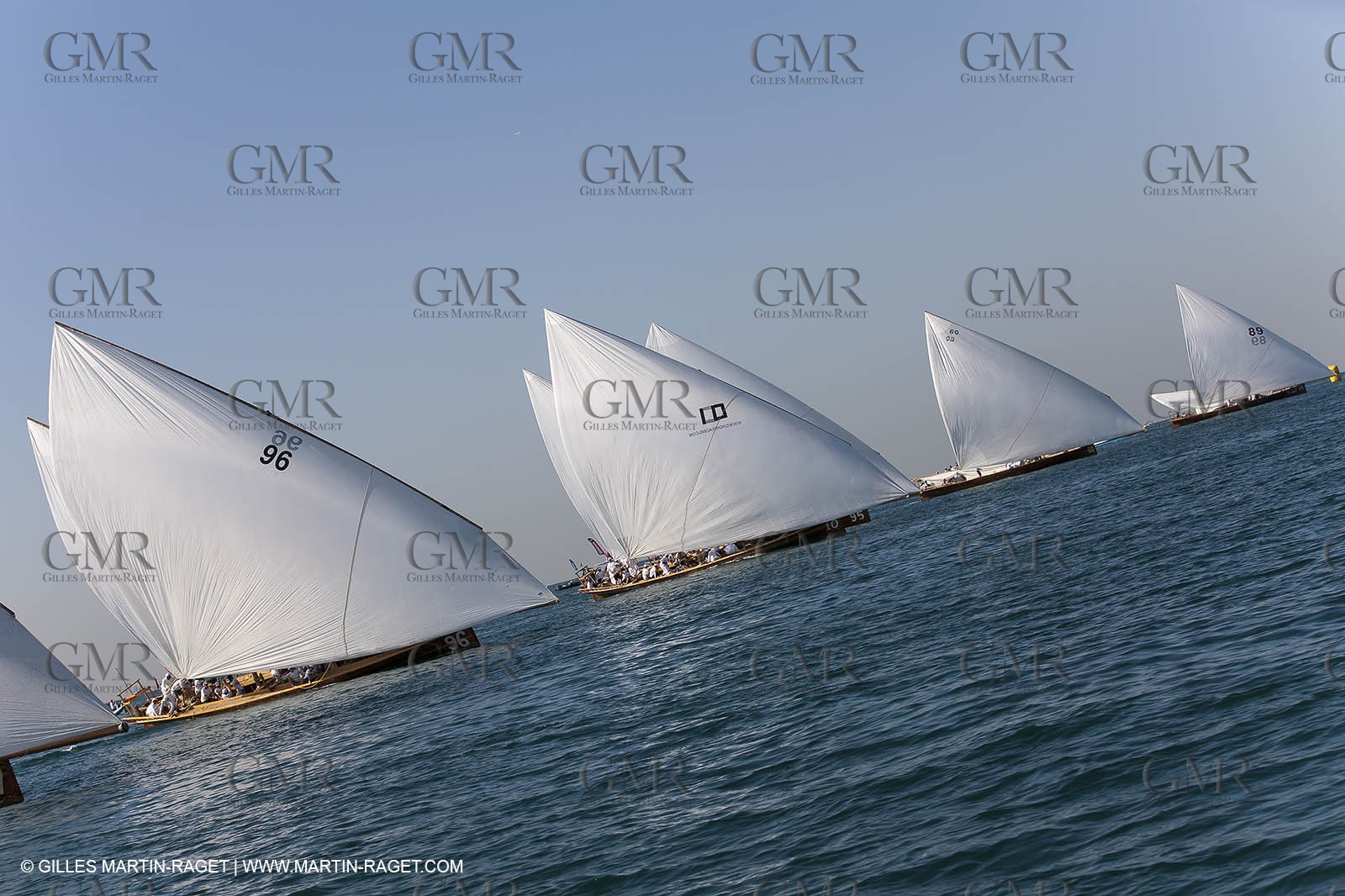 20 11 2010 - Dubai (UAE) - Dubai Louis Vuitton Trophy - Traditionnal dhow races for competing teams