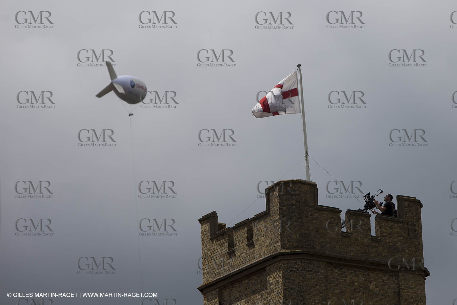 03 08 2010 - Cowes (UK, IOW) - The 1851 Cup -  BMW ORACLE Racing - Day 1.