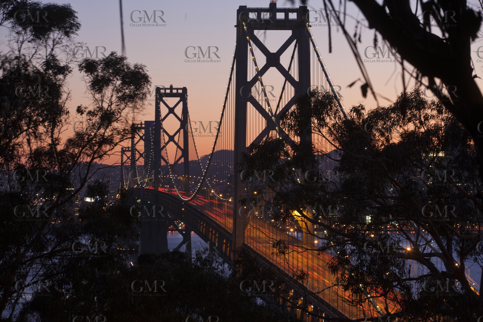 28 02 2011 - San Francisco (USA, CA) - USA 17 arrival in San Francisco