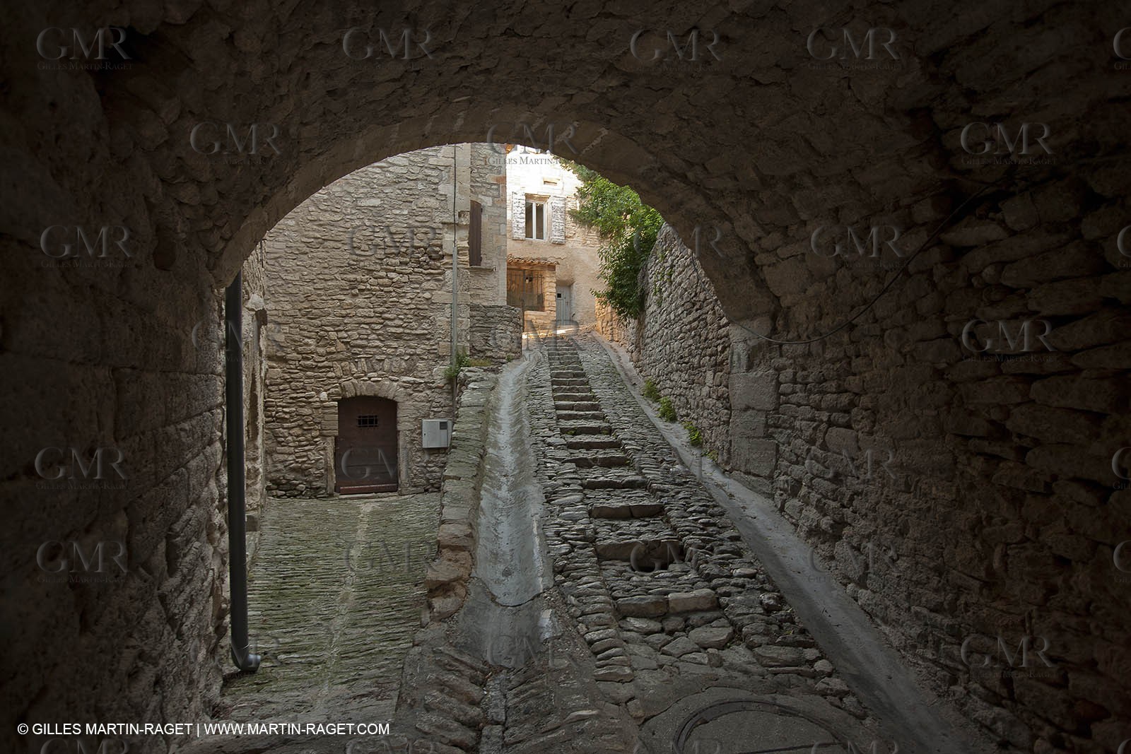 10 06 2012 - Gordes (FRA, 84)