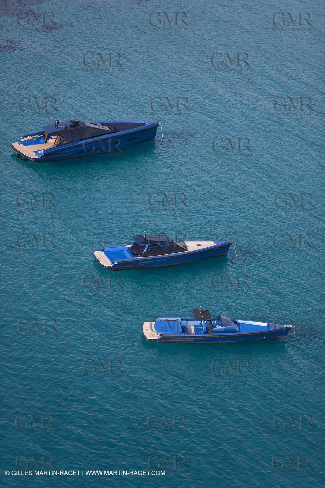 14 10 2008 - Cannes (FRA, 06) - Super yachts - motoryachts - Wally yachts - Wallypower 64 - Wallypower 48 - Wally tender