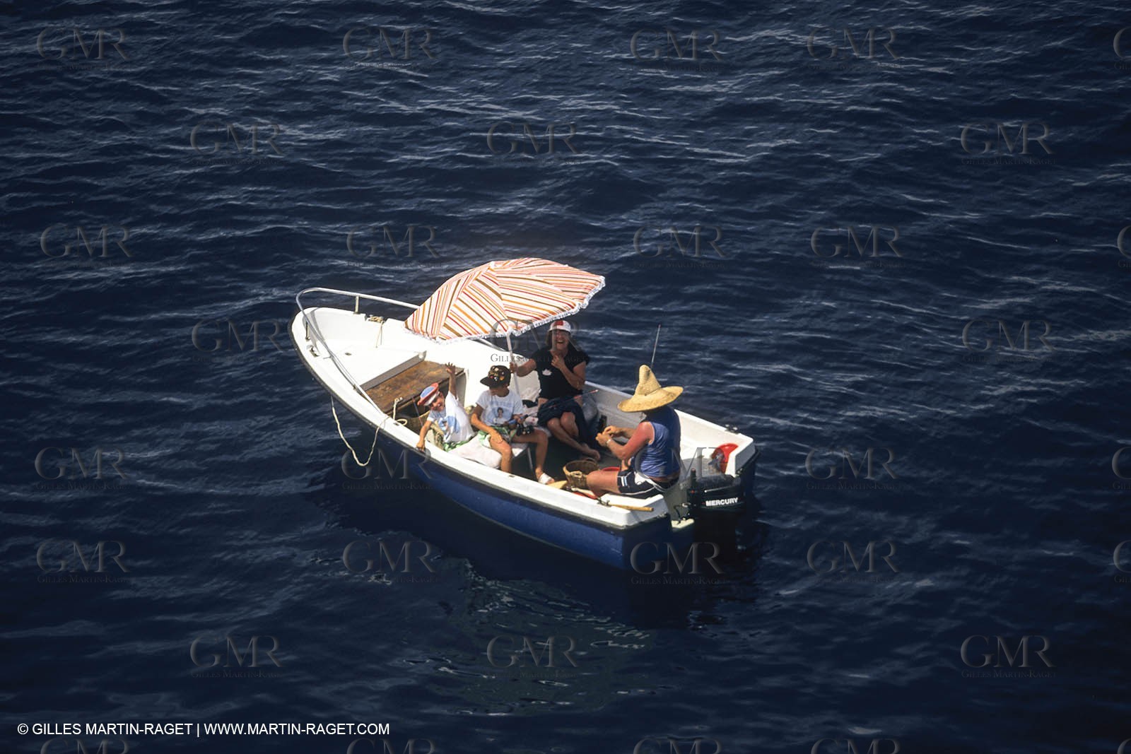 Sailing, cruising, people