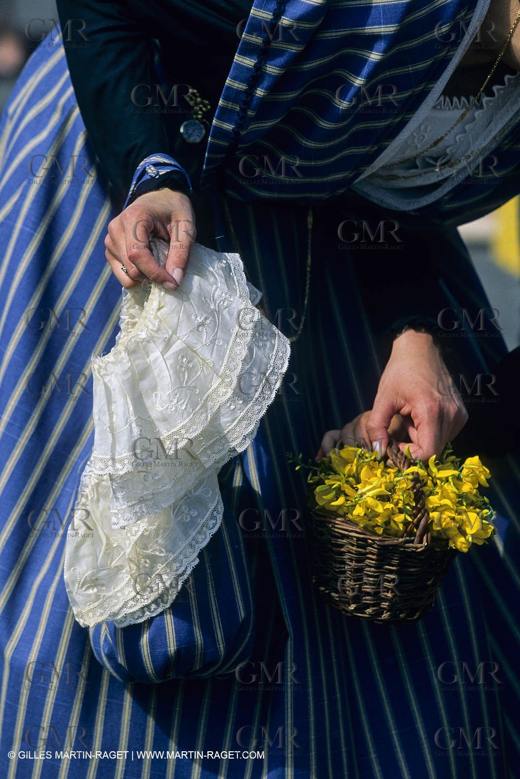 Arles (FRA,13) - Costume from Arles Fest
