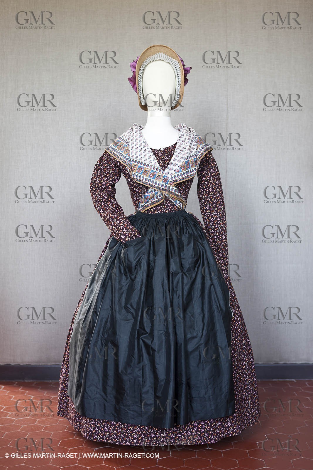 06 07 2012, Toulon (FRA,83), Villa Rozemaine, exhibition 'Fashion Dresses