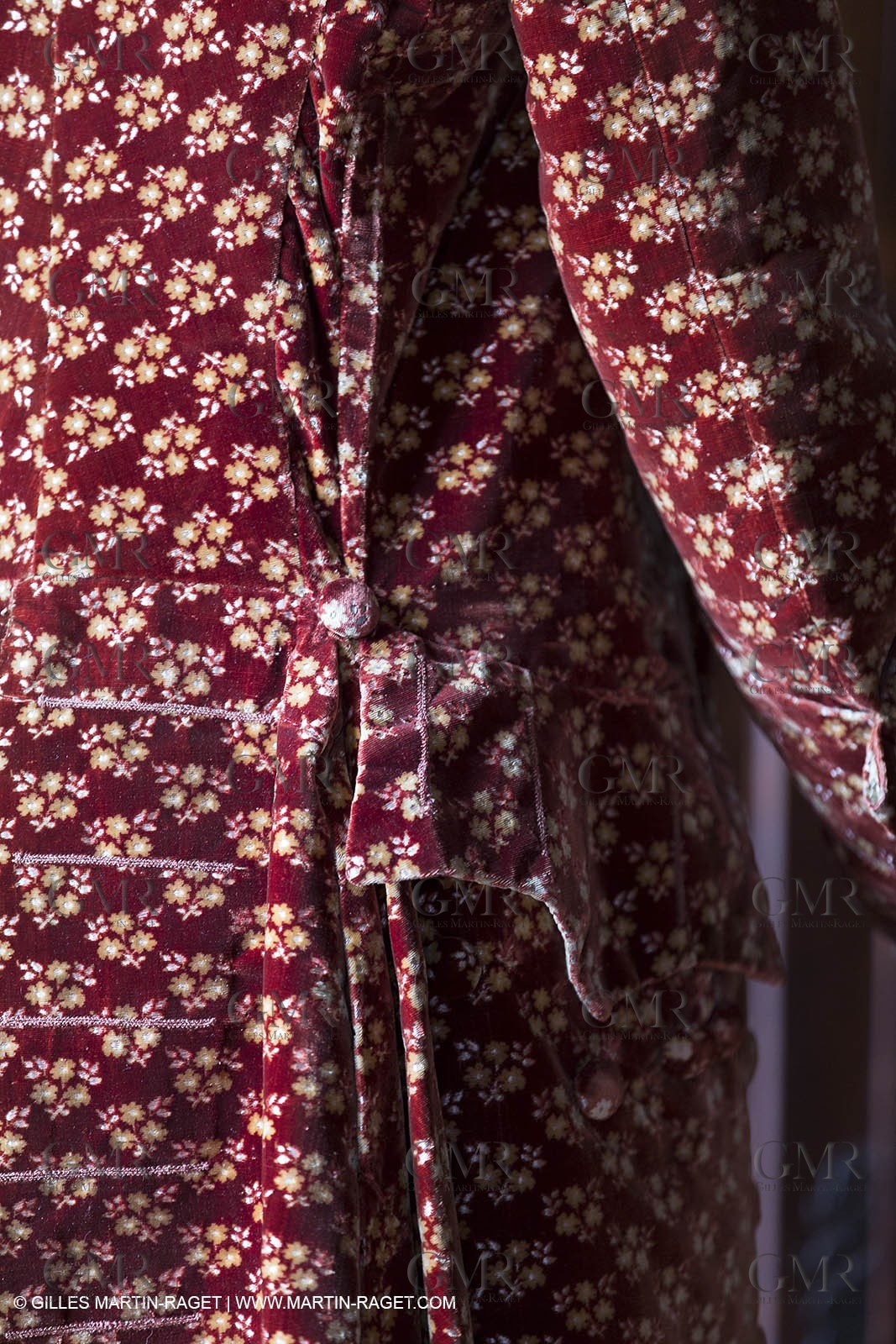 31 10 2013 - Ansouis (FRA,84) - Ansouis castle - Costumes of the exhibit Men costumes