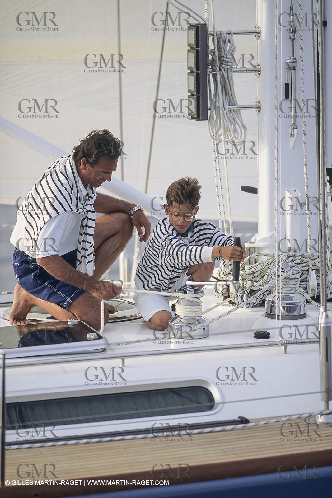 Sailing, cruising, people, children