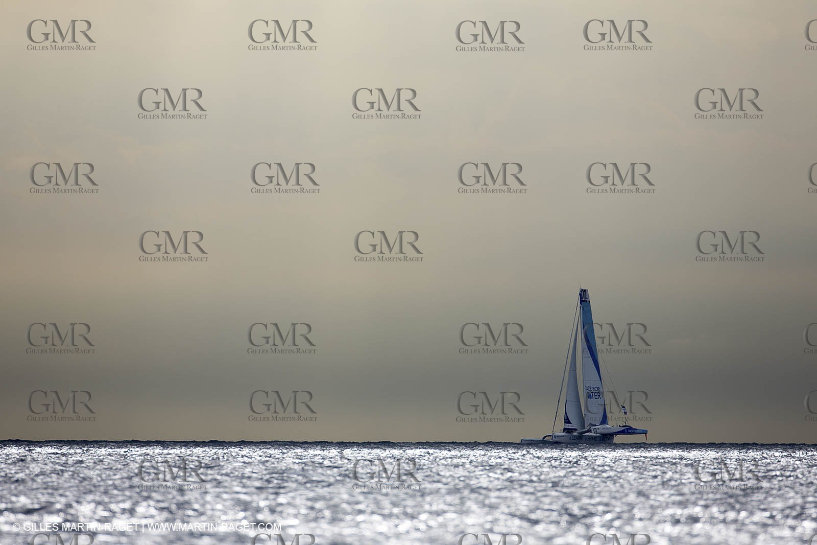29 09 2012 - Marseille (FRA,13) - Alpari World Match Race Tour - Match Race France 2012 - Day 5 - Final Ian Williams (GBR) Vs William Tiller (NZL)