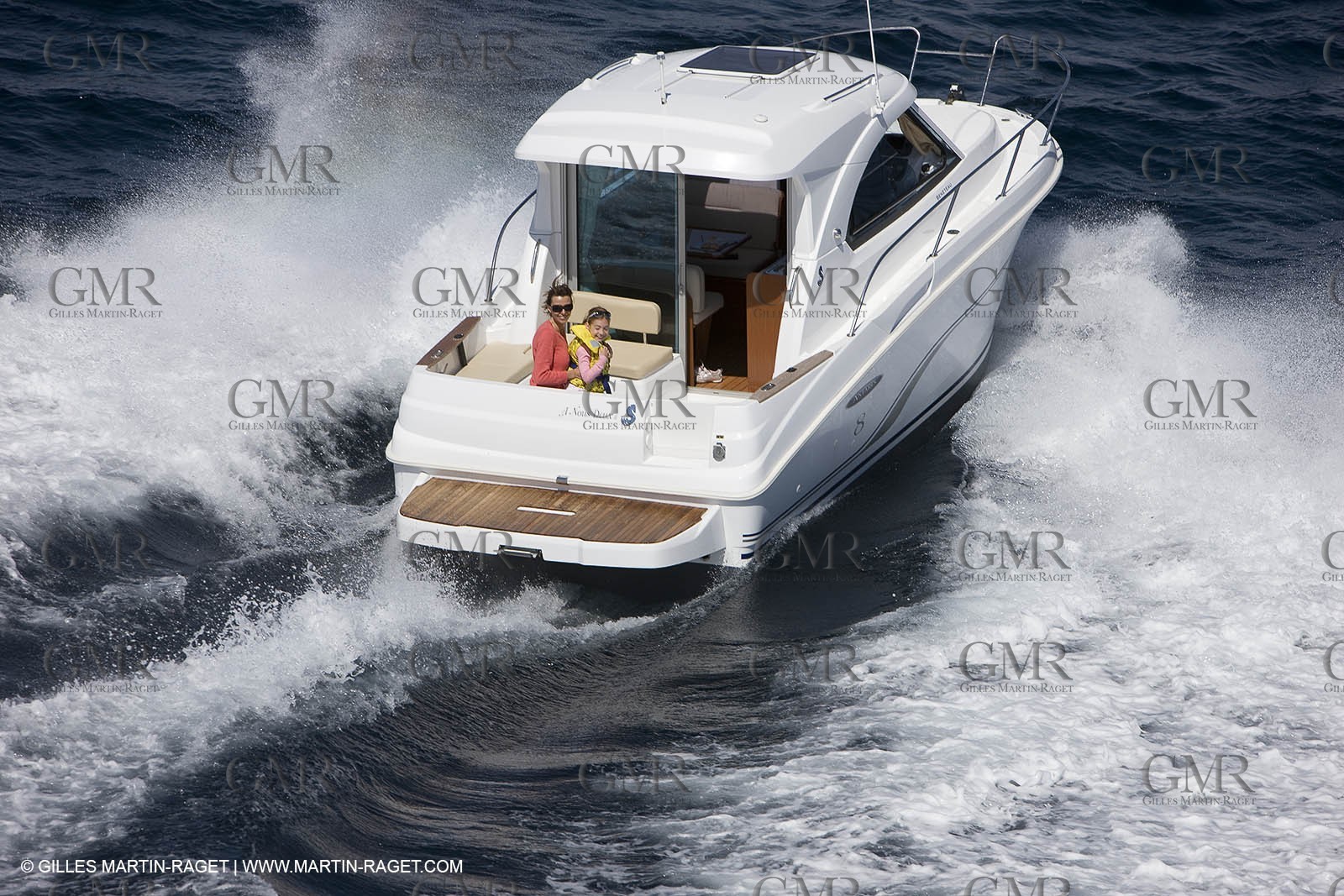 15 04 2008 - Porquerolles (Fra, 83) - Beneteau - Antares 8