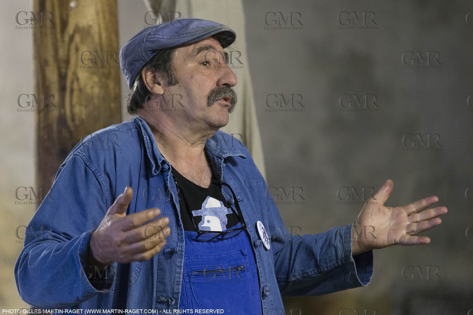 14 11 2015, Saint-Etienne du Grès (FRA,13), fabrication traditionelle de l'huile d'olive au moulin de la Croix, Philippe Calot