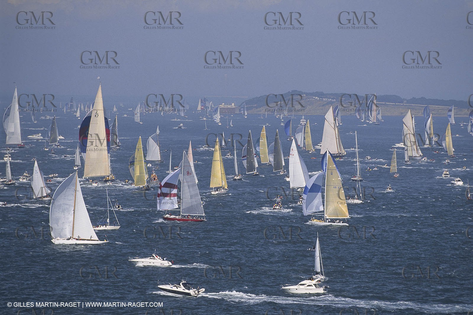 Sailing, shore and dock ambiances, Cowes, (UK, IOW)