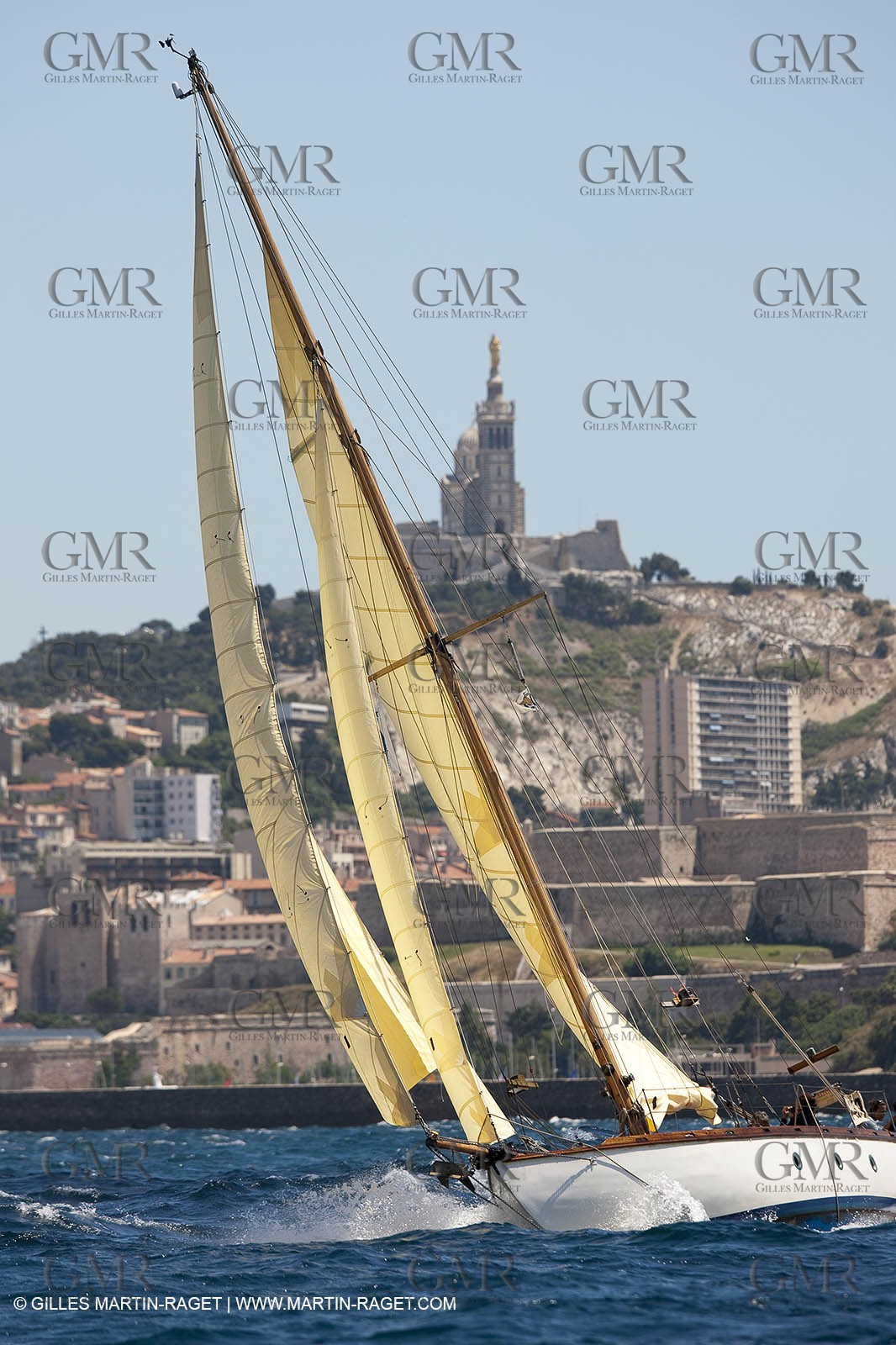 22 06 2010 - Marseille (FRA,30) - Voiles du Vieux Port - Sybille