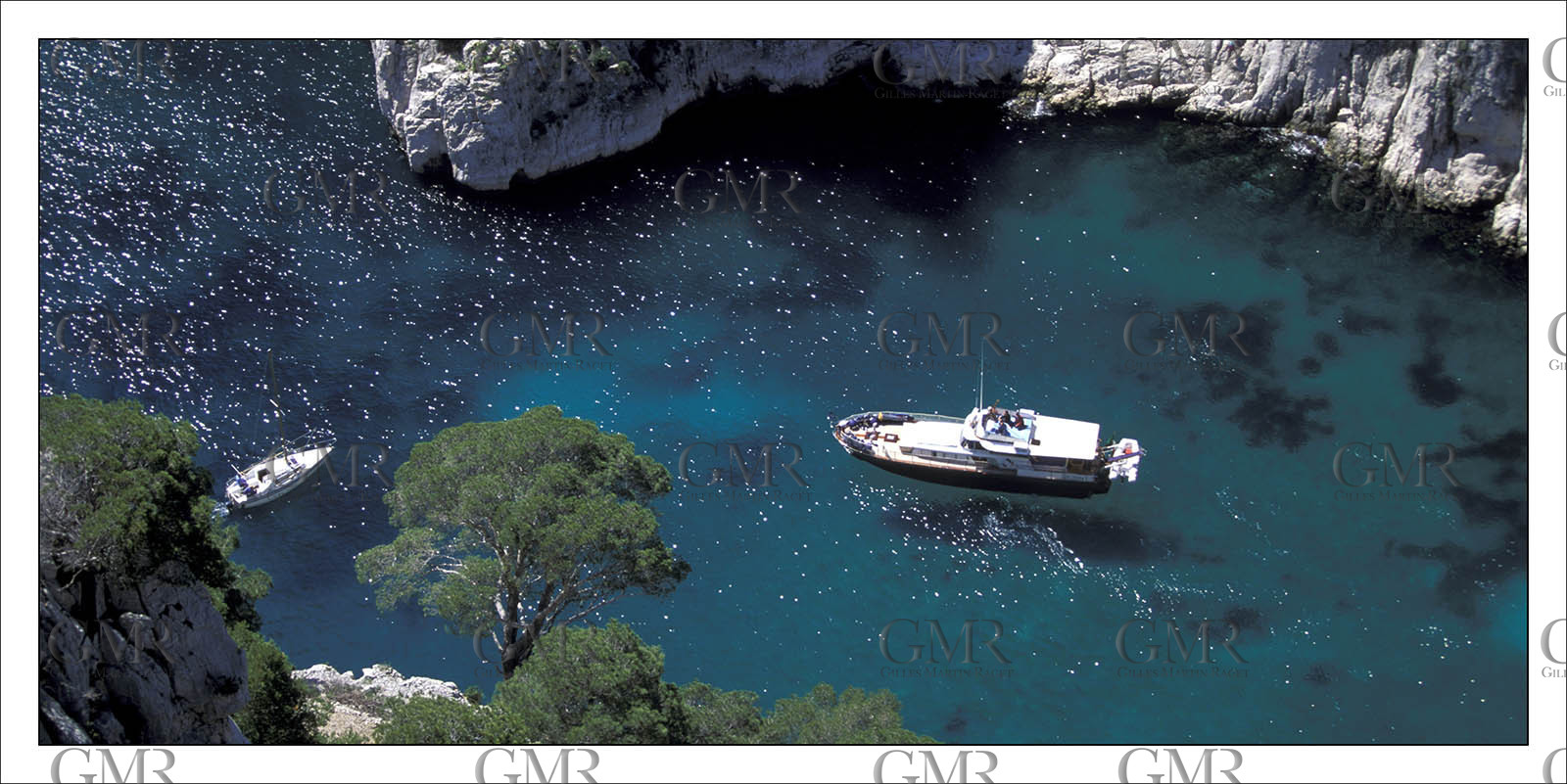 Product: in house made quality print on 8 ultrachome colors Epson ink Jet printer.Available sizes: . 50 x 100 cm. 100 x 200 cmAvailable papers: . Standard 250 gr glossy paper print, black streak, white margin, no signature. Top quality glossy 290 gr. paper, black streak, white margin, checked and signed by the author. Fine Art print (signed, numbered, stamped, registered) on demand. Other supports (Canvas, Acrylic, Metal) on demandPackaging: cylindric reinforced tubeShipping options: regular mail or Shipping companyClick on the basket icon to select your options and start the online ordering process