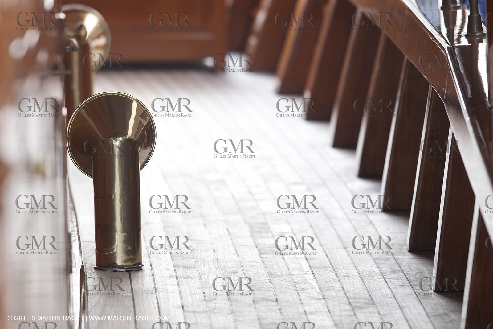 17-19 09 2009 - Monaco (MC) - Tuiga centenary celebrations, Over the Rainbow