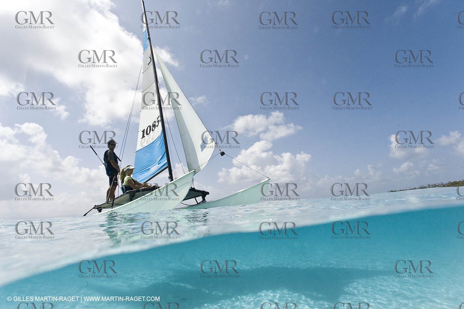 01 02 2008 - San Blas Archipelago (Panama) - Motor Yacht Senses