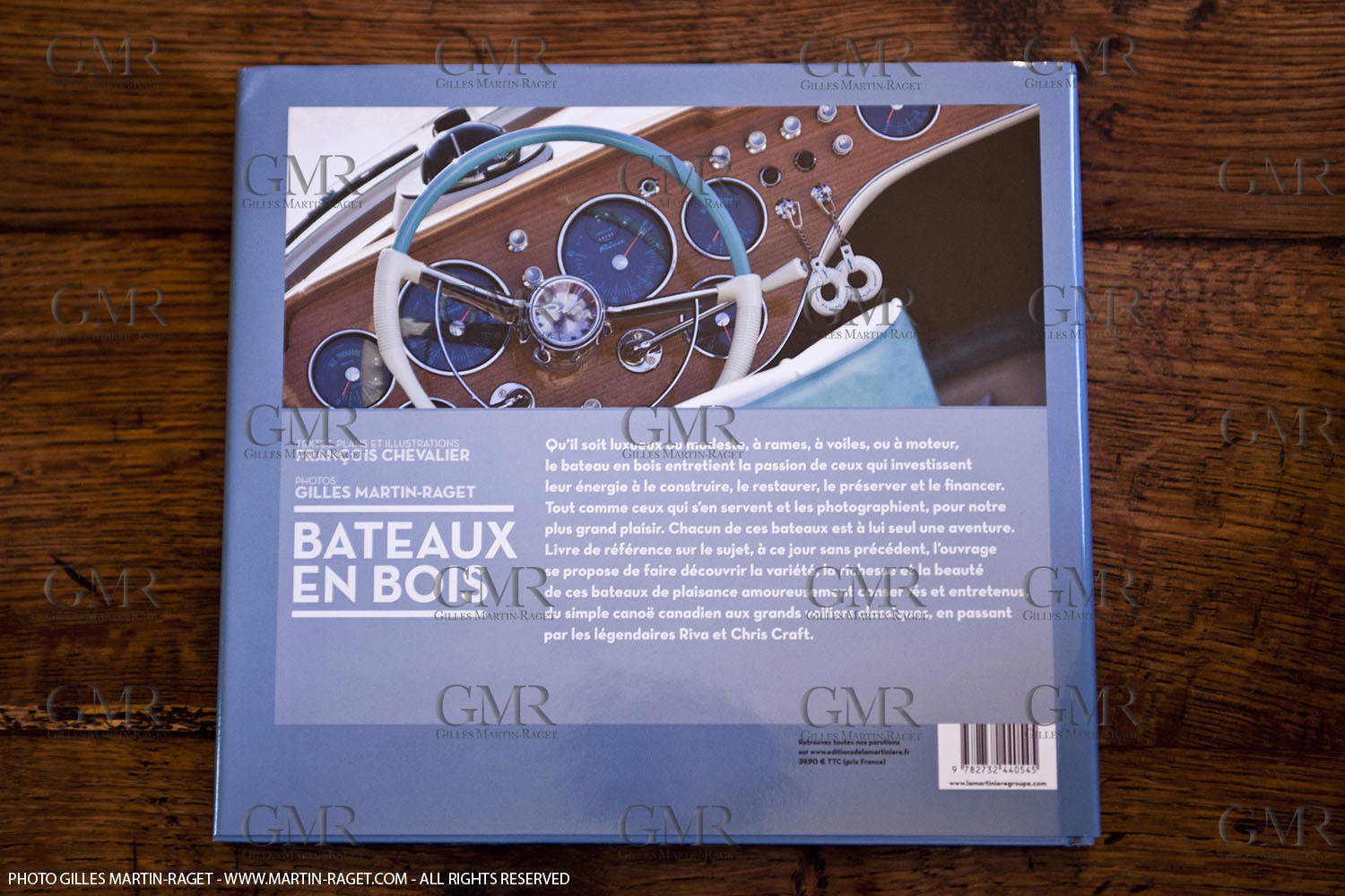 03 11 2010 - Marseille (FRA, 13) - Bateaux en bois, F. Chevalier, G. Martin-Raget, Ed. La Martinière