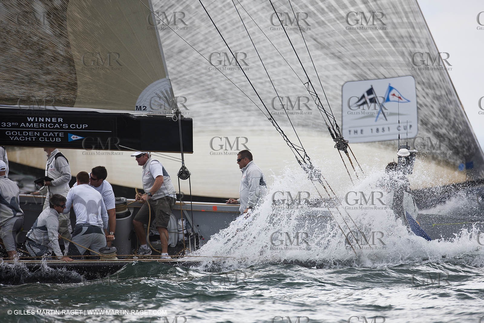 02 08 2010 - Cowes (UK, IOW) 1851 Cup -  BMW ORACLE Racing - Training Day.