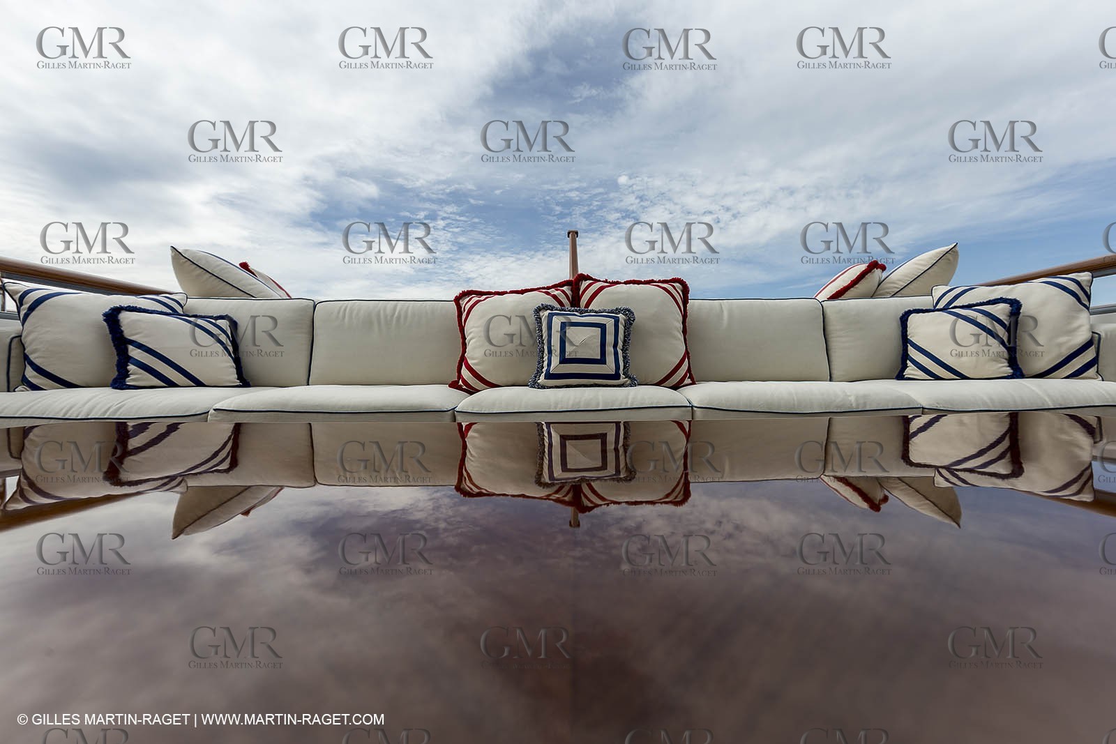 21 09 2014 - Cannes (FRA,83), Motor yacht TV