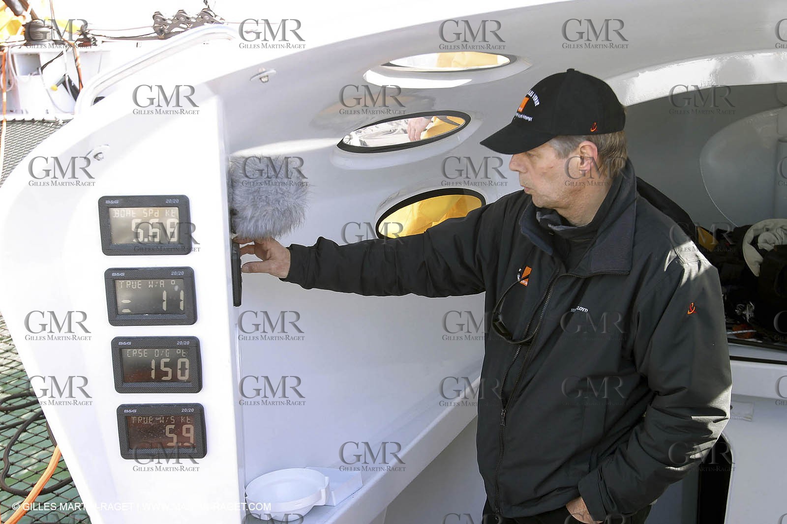 Orange II - Trophée Jules Verne 2004 -  Roger Nilson