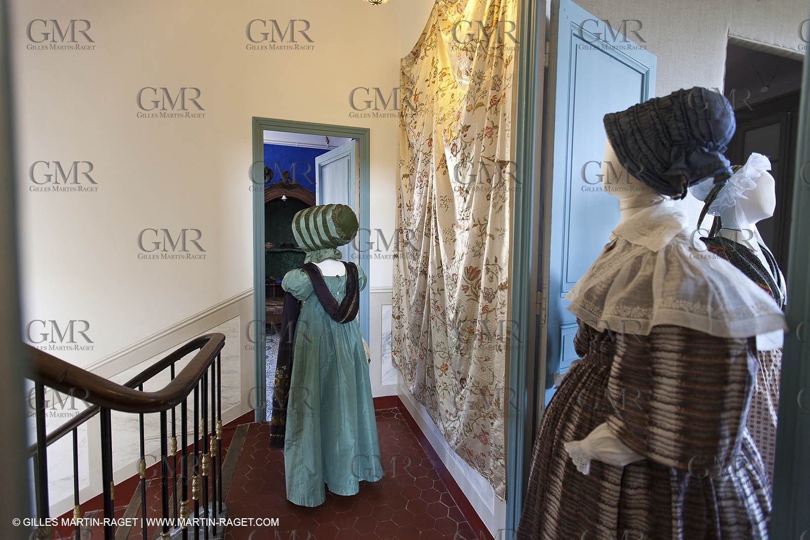 06 07 2012, Toulon (FRA,83), Villa Rozemaine, exhibition 'Fashion Dresses