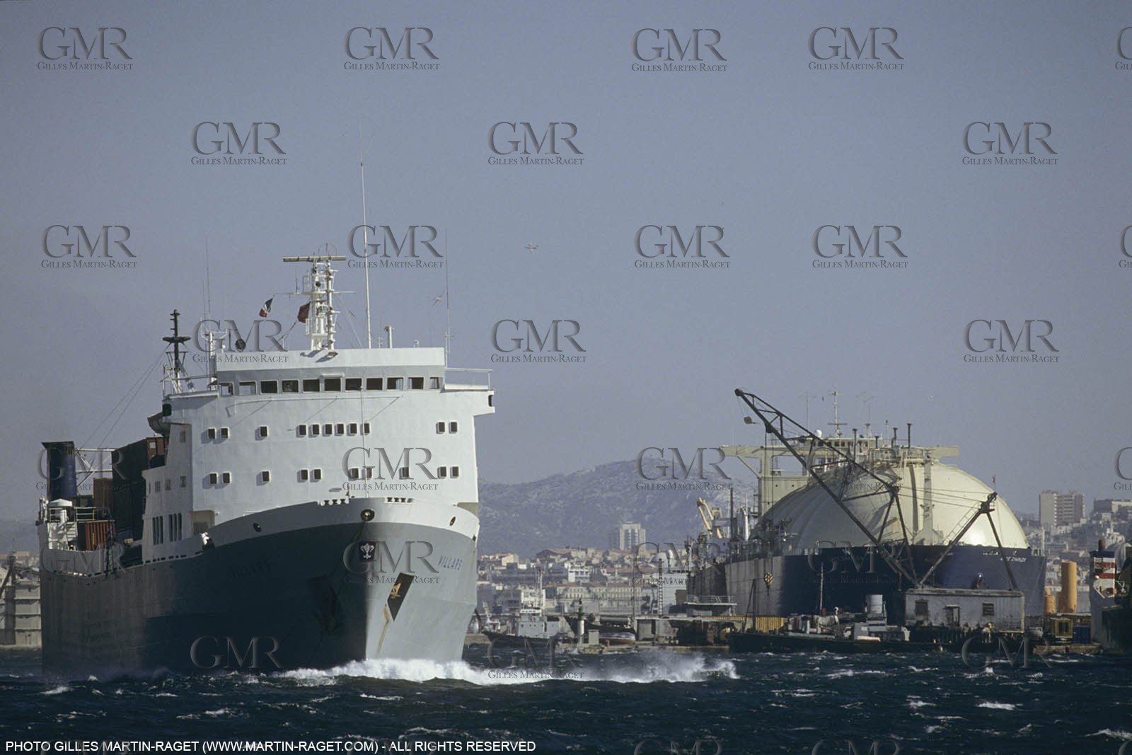 France, Provence, Marseille, Port de commerce, opérations portuaires, métiers de la mer