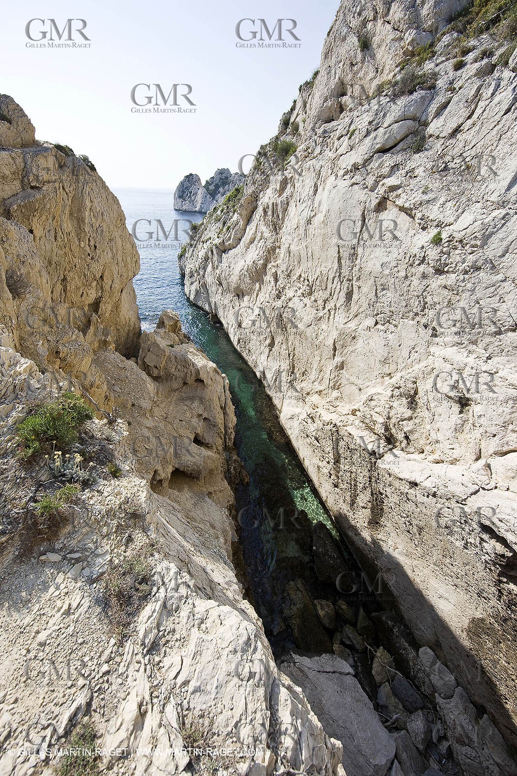 20 06 2008 - Marseille (FRA, 13) - Cruising among the local islands and creeks - Sormiou