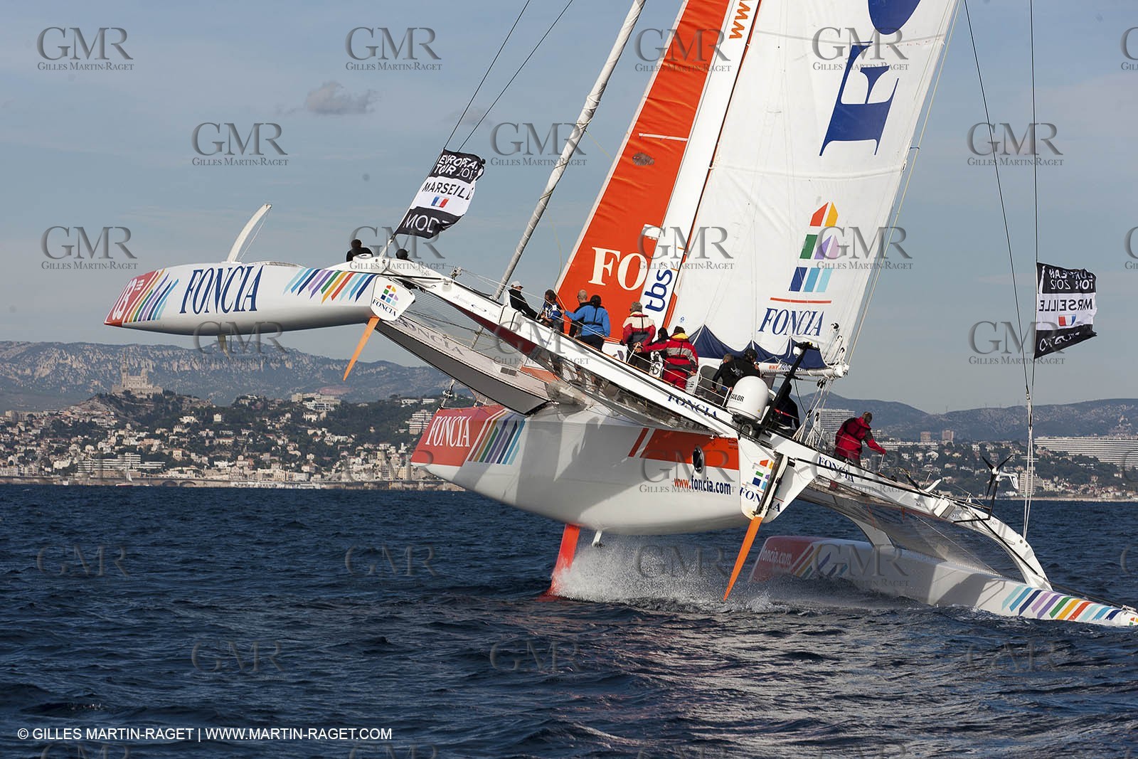 27 09 2012 - Marseille (FRA,13) - Alpari World Match Race Tour - Match Race France 2012 - Day 3 - Quarter finals - Matc Racing specialists sail on Foncia