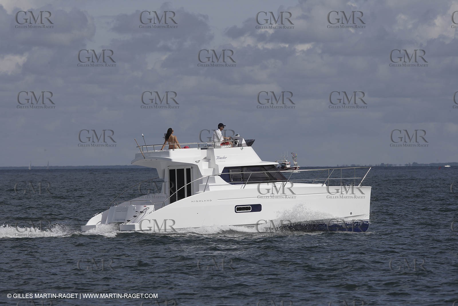 23 07 07 - La Rochelle - Chantier Fountaine Pajot - Highland