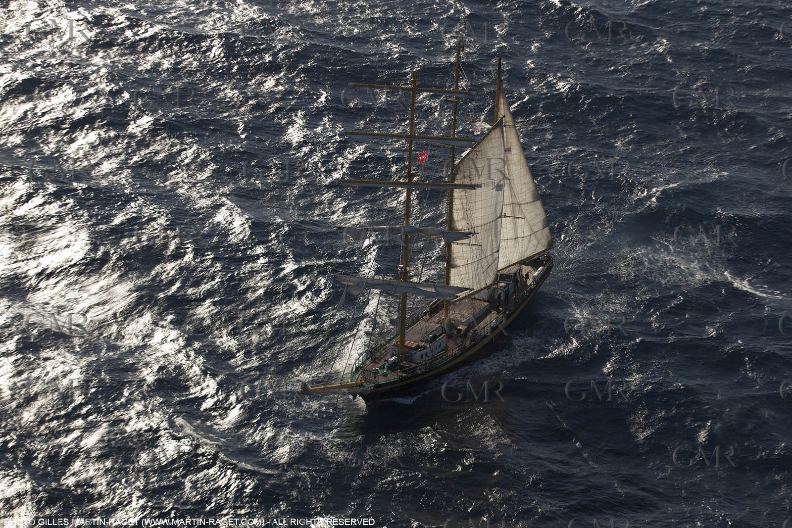 30 09 2013 - Toulon (FRA,83) - Toulon Voiles de Légende - Start towards La Spezia