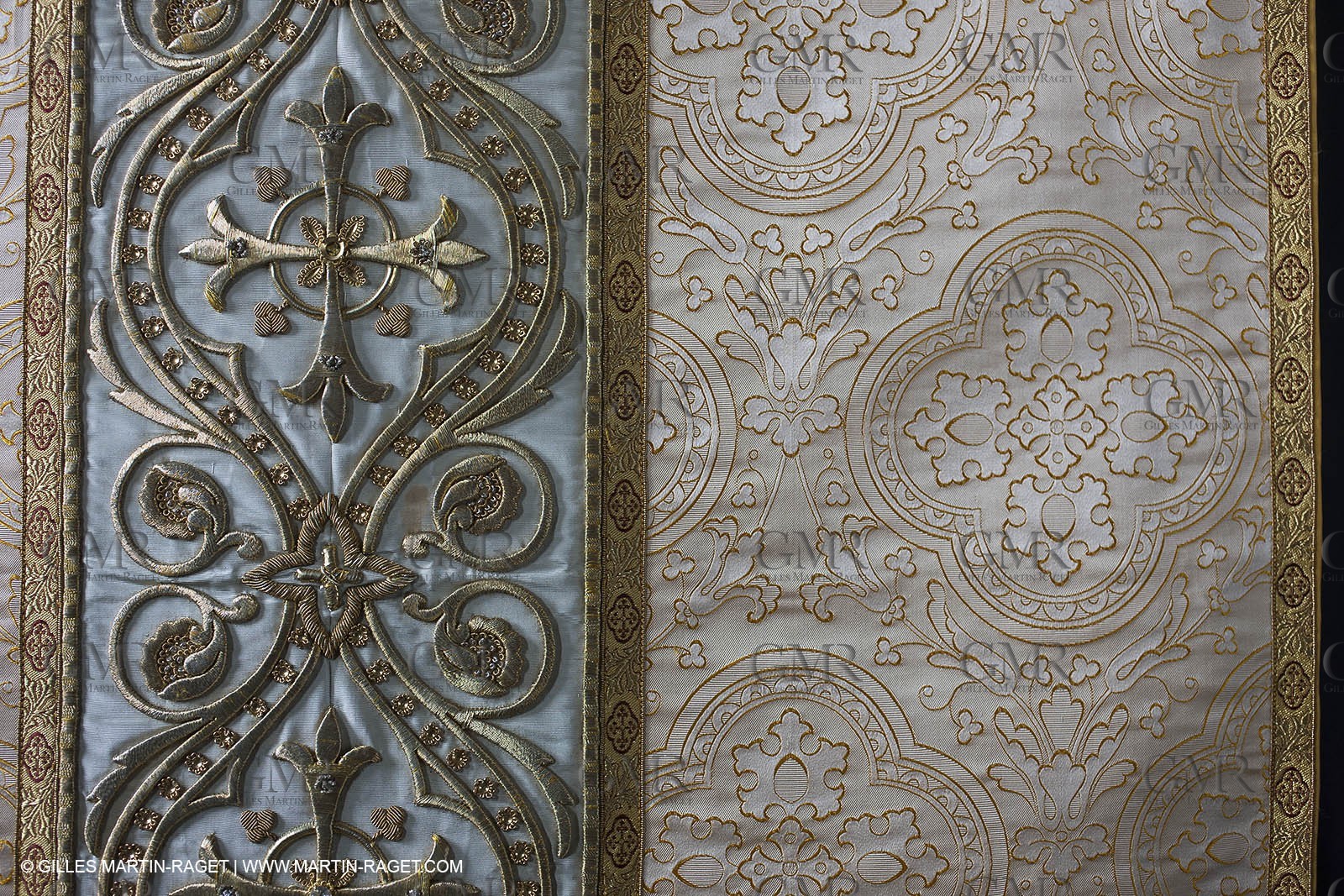 04 02 2013 - Marseille(FRA,13), Notre Dame de la Garde, liturgical clothing