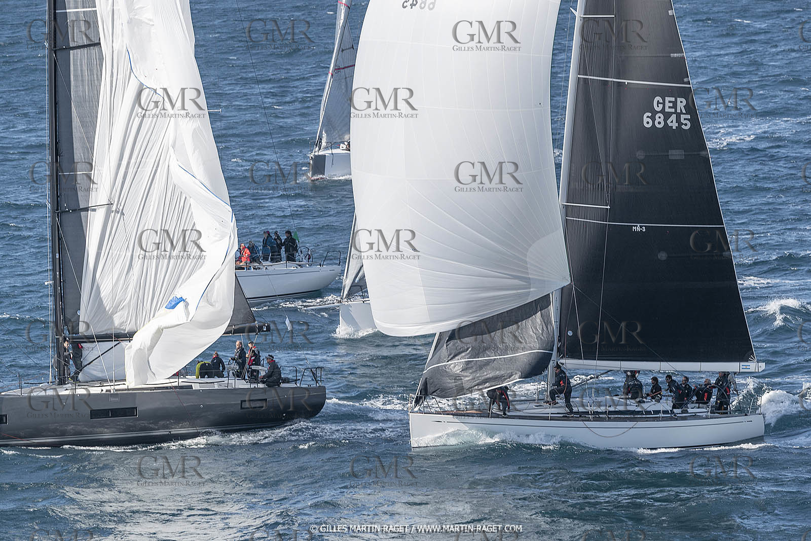 28 09 2022? Saint-Tropez,(FRA,83), Les Voiles de Saint-Tropez 2022 Régate N° 2 poup les modernes, navigation libre pour les grandes goélettes