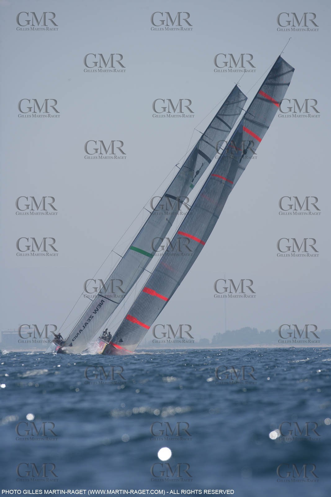 8 05 2007-Valencia (Spain)- 32nd America's Cup - Louis Vuitton Cup - RR2 - Day 10 - BMW ORACLE Racing