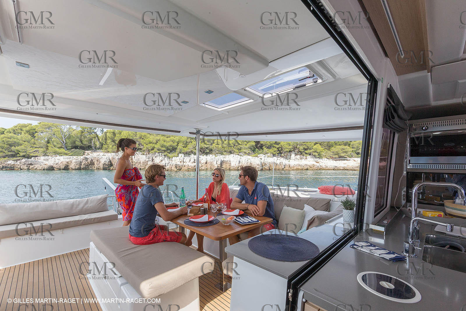 12 09 2016, Cannes (FRA,06), Chantier Fountaine-Pajot, Helia 44