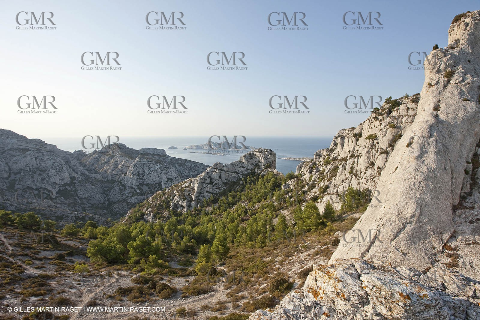 10 09 2009 - Marseille (FRA, 13) - Les Calanques - Massif de Marseilleveyre - Pointe Caillot et les Malvallons