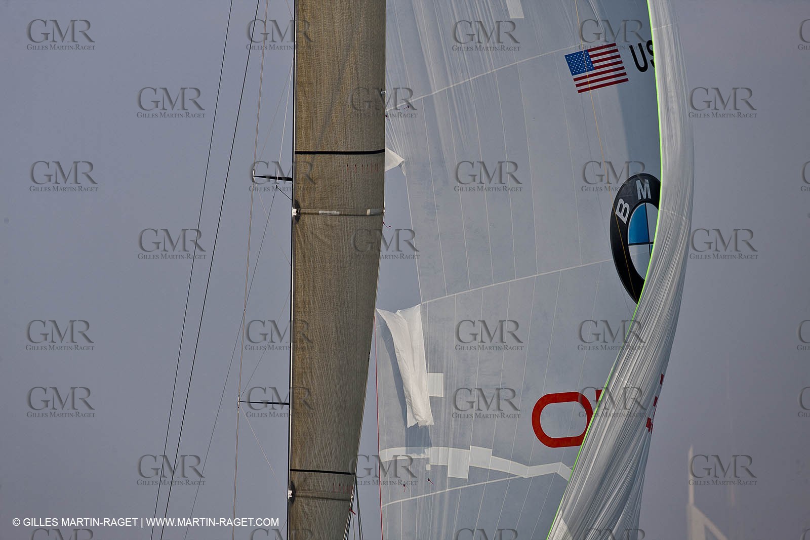 21 11 2010 - Dubai (UAE) - Dubai Louis Vuitton Trophy -  Round 2 - BMW ORACLE Racingg Vs Emirates Team New Zealand