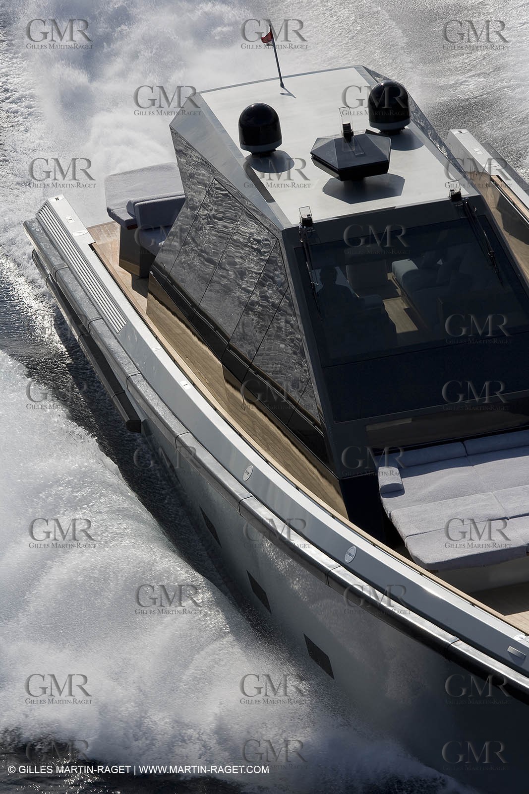 29 09 2007 - St Jean Cap Ferrat - Wally Yachts - Wally Power 70 - Lau Lau