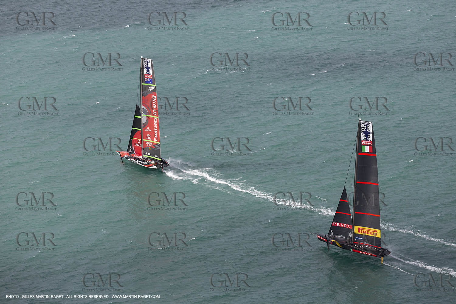 10 12 2020 - Auckland (NZL) - 36th America's Cup - Practice Sessions - Day 2 - Emirates Team New Zealand and Luna Rossa Prada Pirelli Team
