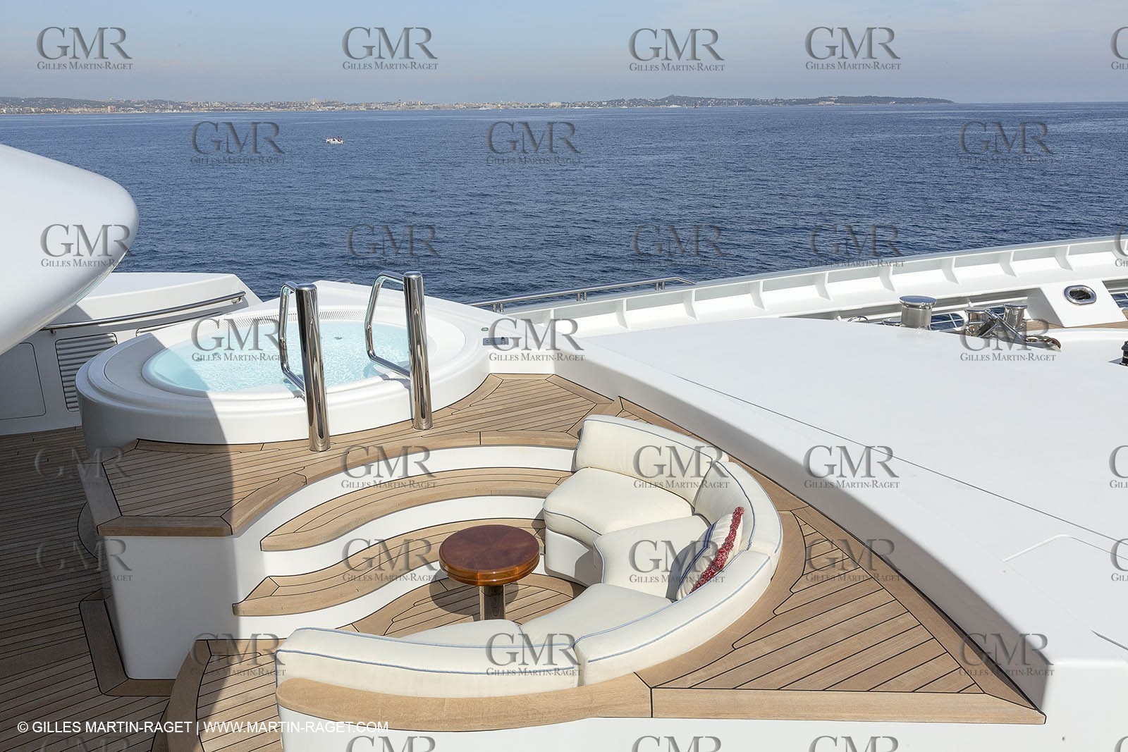 21 09 2014 - Cannes (FRA,83), Motor yacht TV