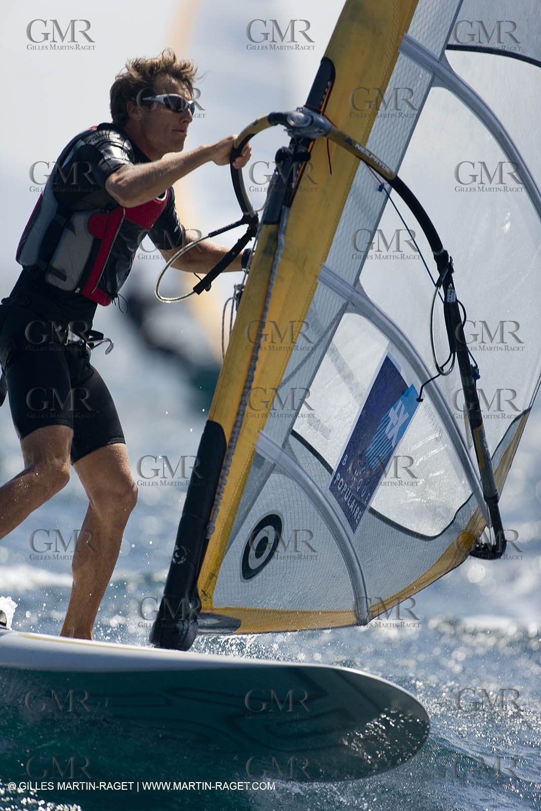 27 04 2007 - 2007 Semaine Olympique Française - Hyères (South of France) - Day 6 - Medal Race - Team France - RS:X : Huguet Nicolas