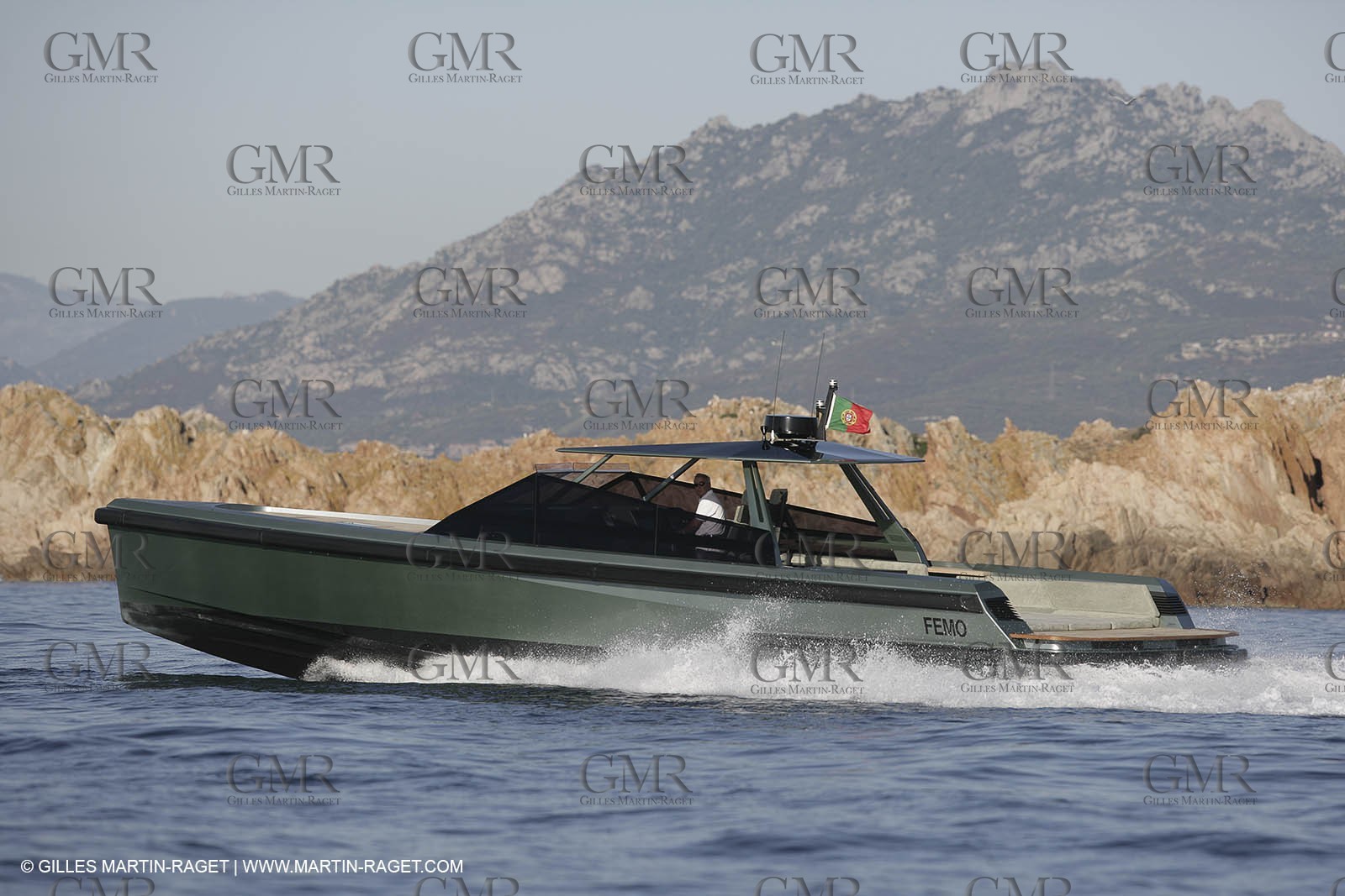 16 07 2007 - Portisco (Italie, Sardaigne) - Wally Power 47, 2007 version