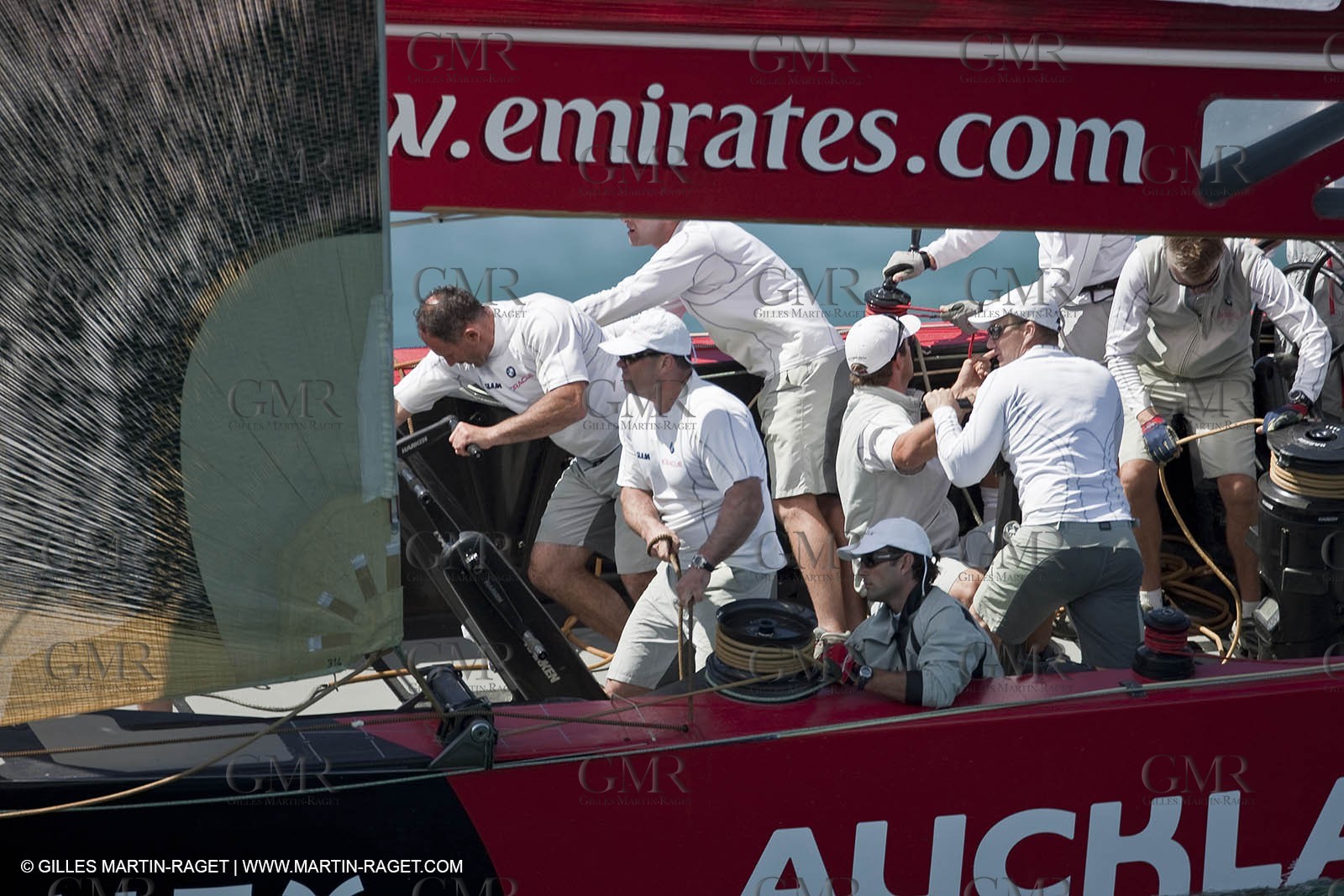 23 01 2009 - Auckland (NZL) - Louis Vuitton Pacific Series - BMW ORACLE Racing - Tuning up onboard Emirates Team New Zealand yacht