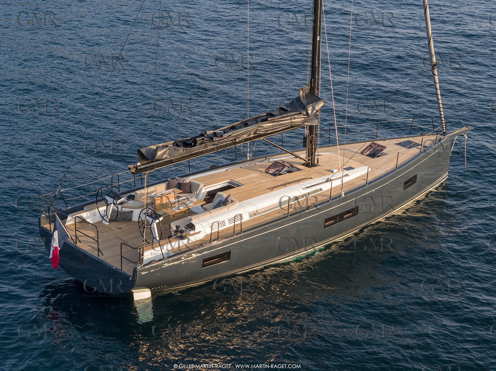 03 09 2019, Cannes (FRA,83), Chantier Beneteau, First Yacht 53