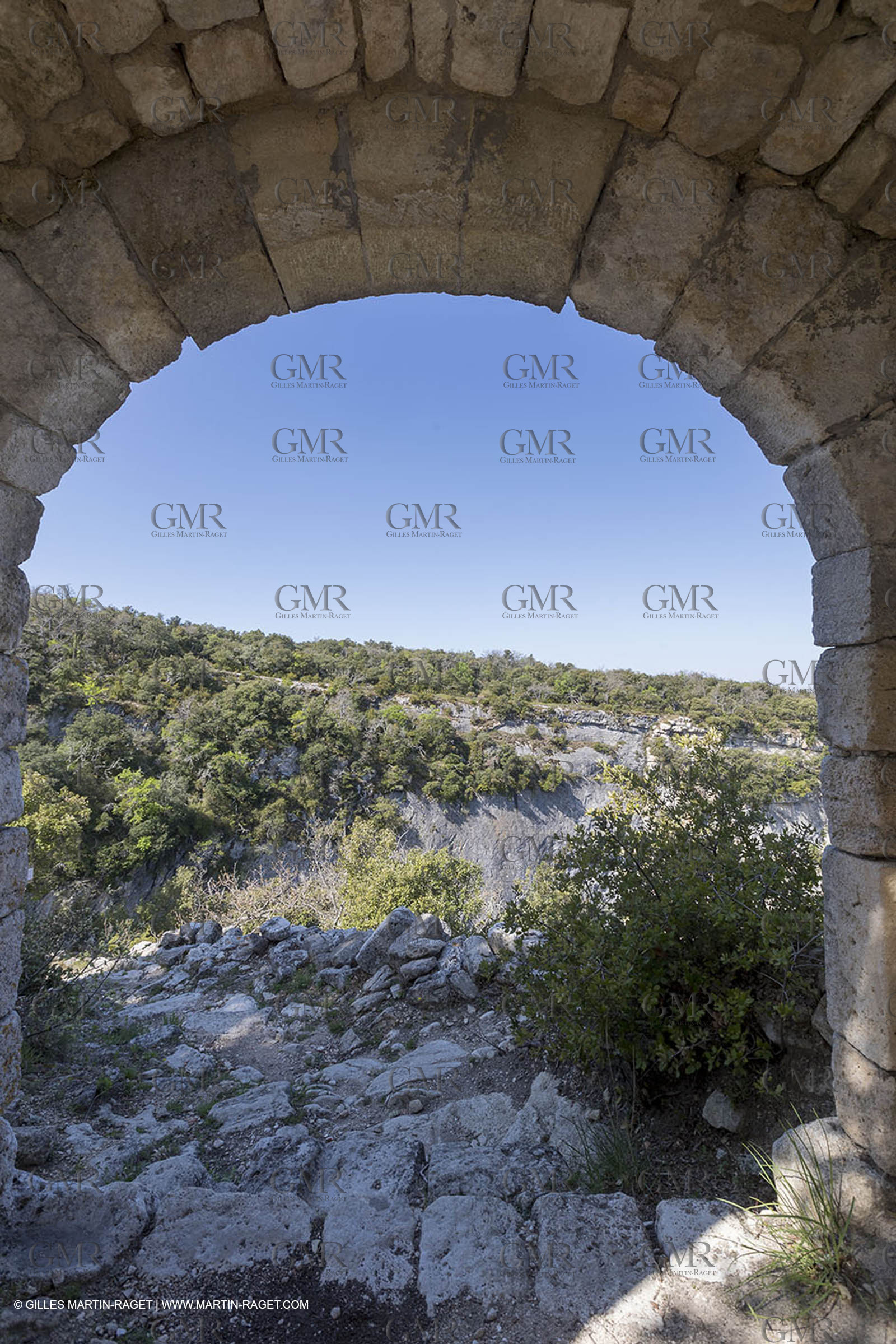 19 04 2018, Buoux (FRA,84), fort de Buoux