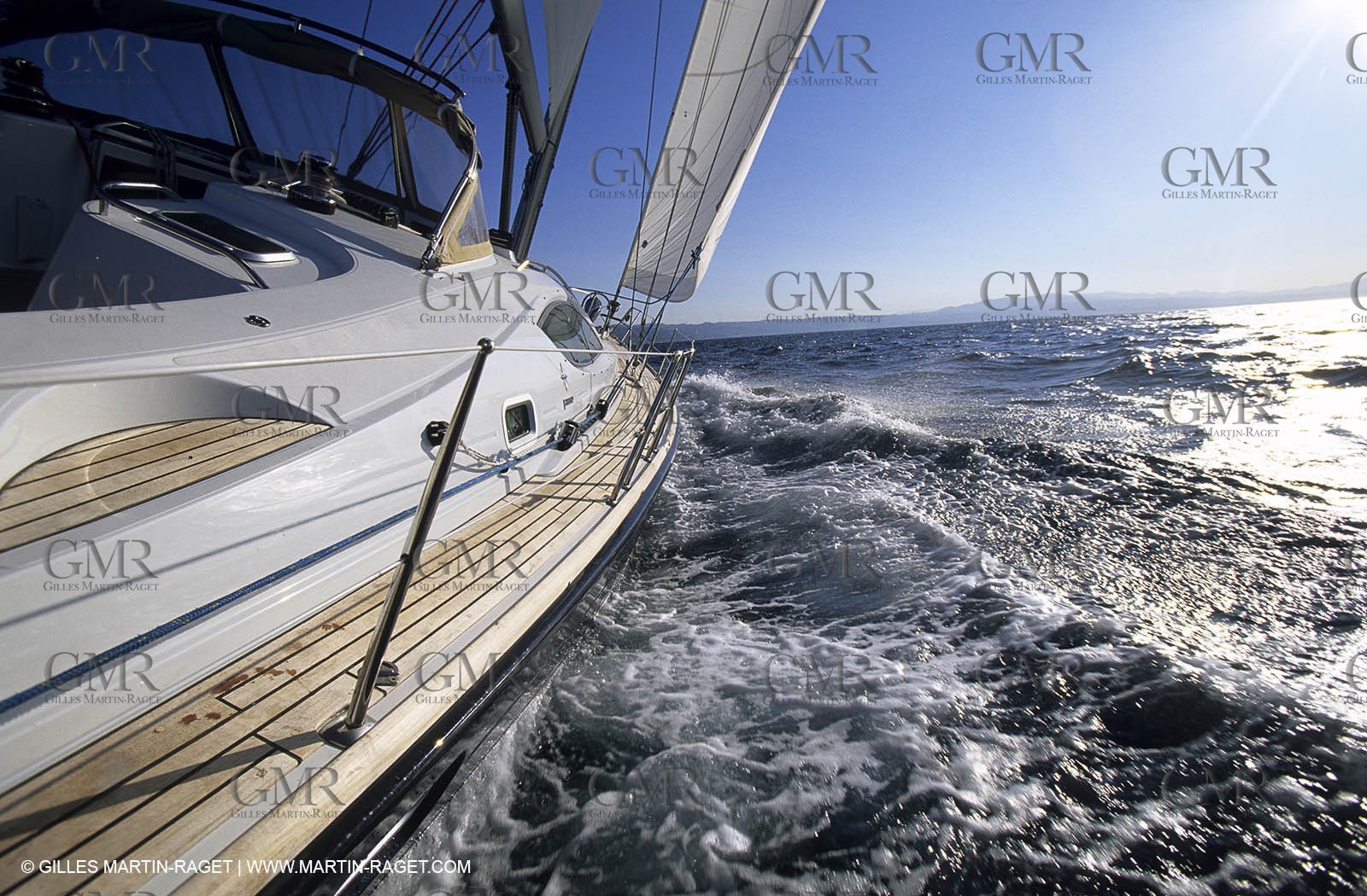 Monocoque de croisiere sous voile