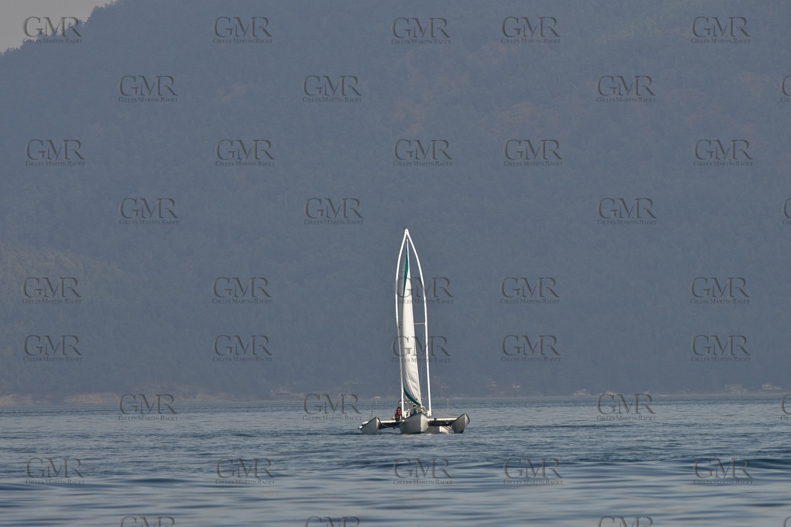 04 09 2008 - Anacortes (WA, USA) - America's Cup - BMW ORACLE Racing - 90 ft trimaran sea trials - Day 3