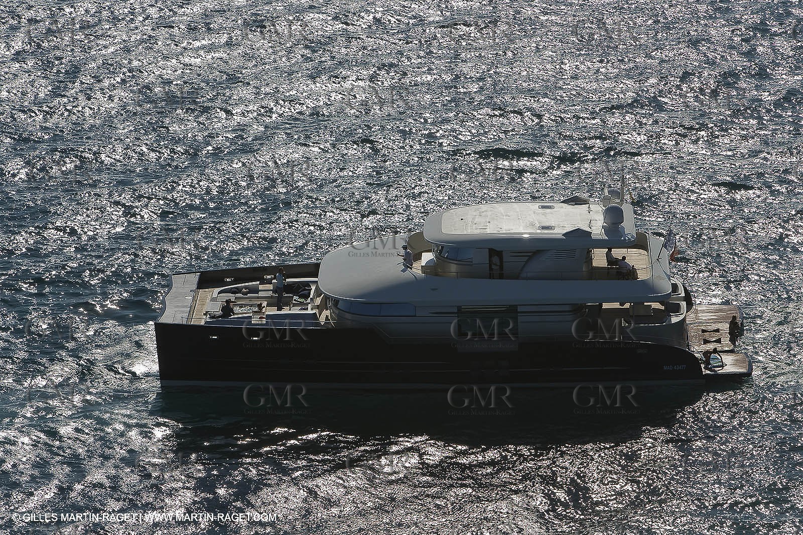 13-07-07 - La Ciotat (FRANCE) - MotorYacht - Chantier H2X